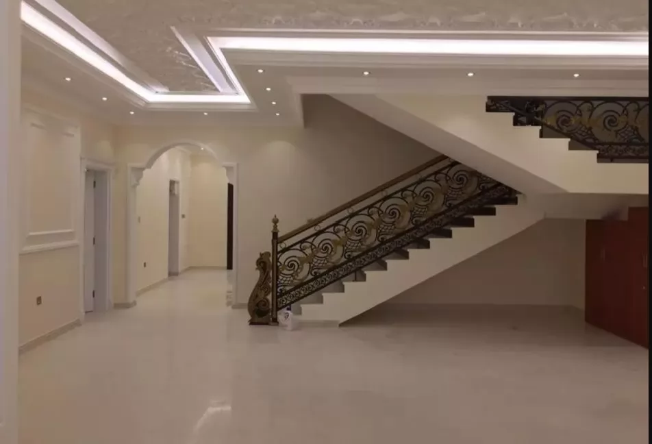 Residencial Listo Propiedad 7+ habitaciones U / F Villa Standerlone  venta en al-sad , Doha #11741 - 1  image 
